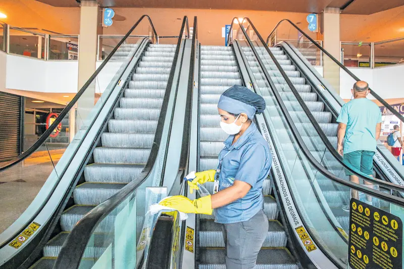 Shoppings tem operação liberada em fase 1 na Capital cearense