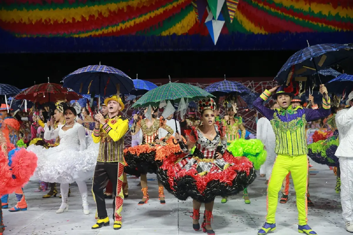 Imagem: Quadrilha Arriba Saia, Foto: Kid Júnior