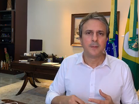 Captura de tela de transmissão ao vivo do governador do Estado do Ceará Camilo Santana