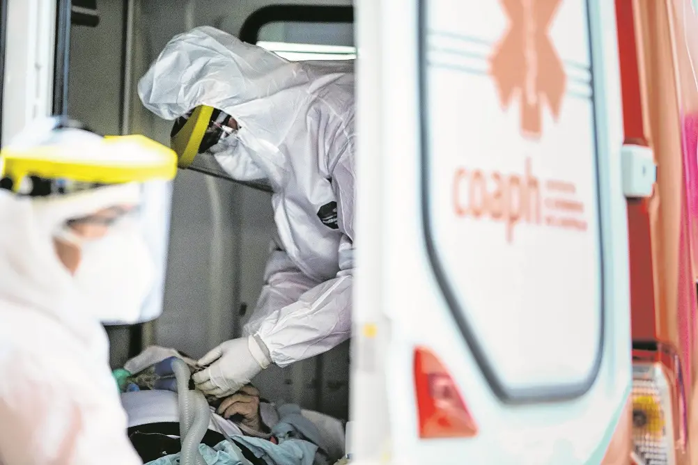 Pacientes procuraram leitos de emergência