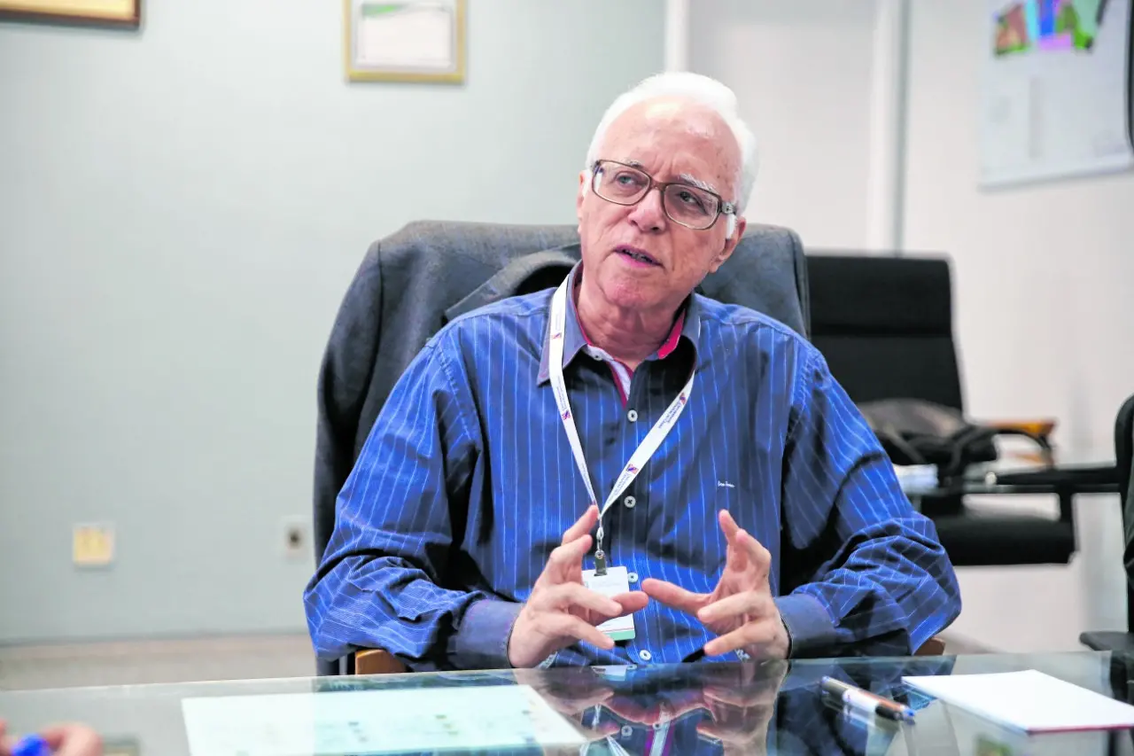 O médico psiquiatra e ex-reitor da Uece passou 54 dias internados