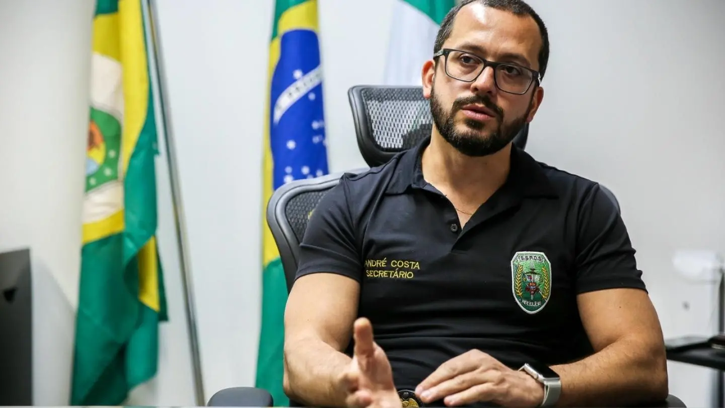 Ex-secretário André Costa