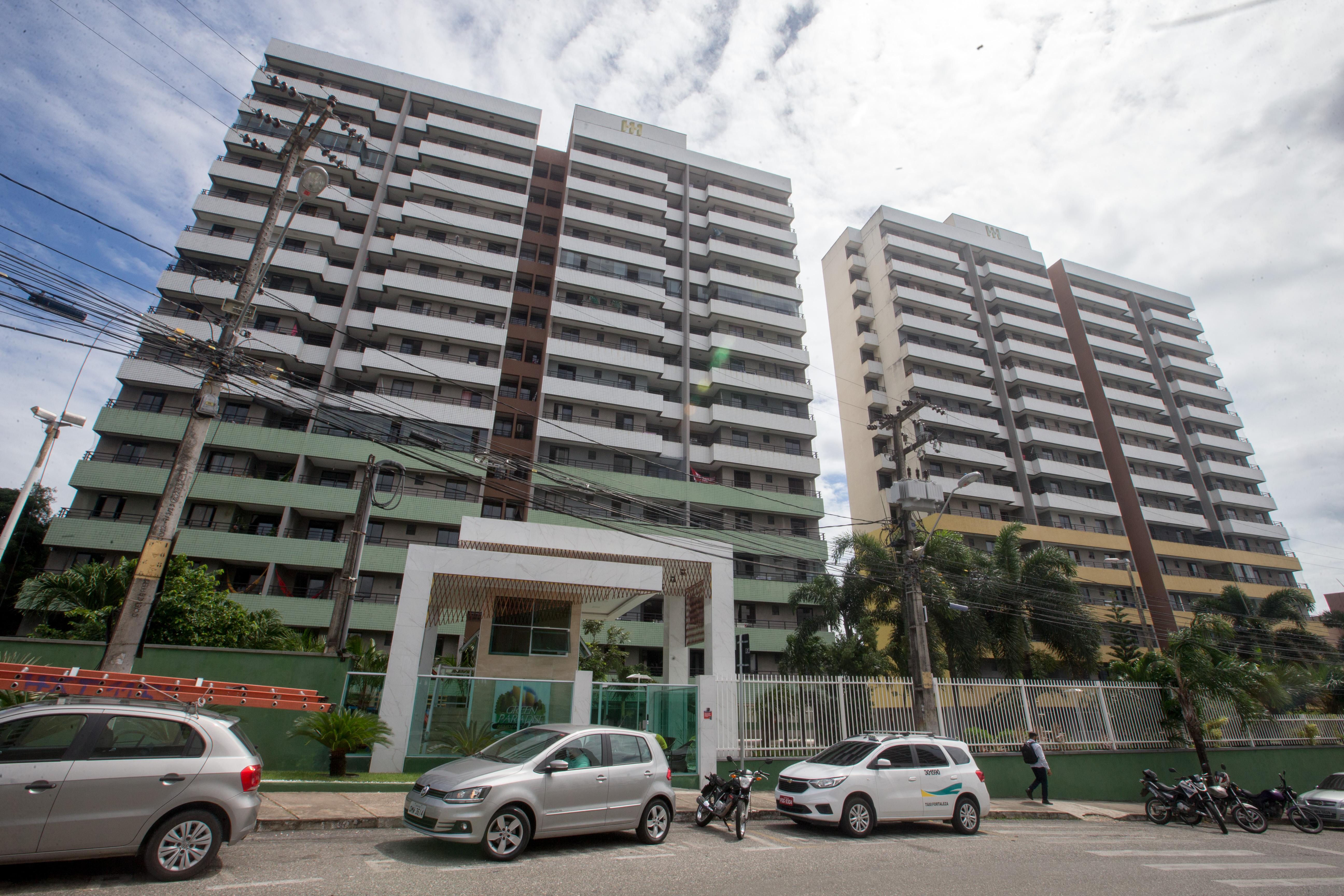 Administradores de condomínios verticais e horizontais de Fortaleza tomam medidas para liberar, com cuidado, áreas comuns