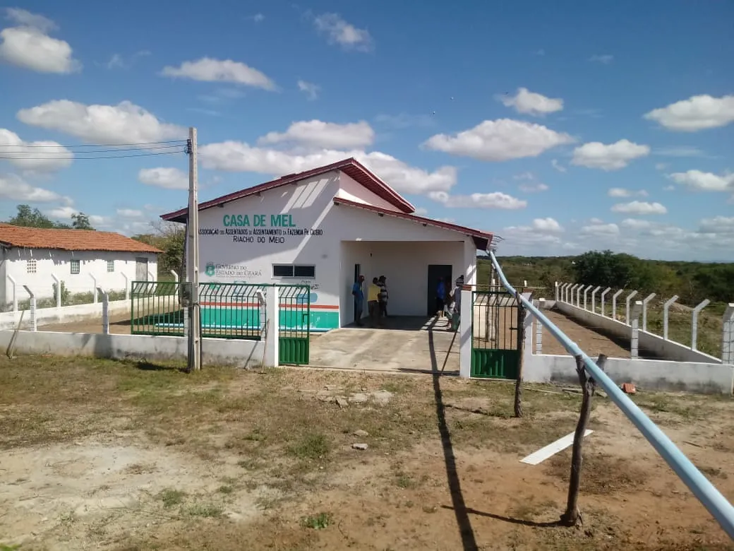 Com as melhorias, a cooperativa espera produzir seis toneladas de mel por dia.