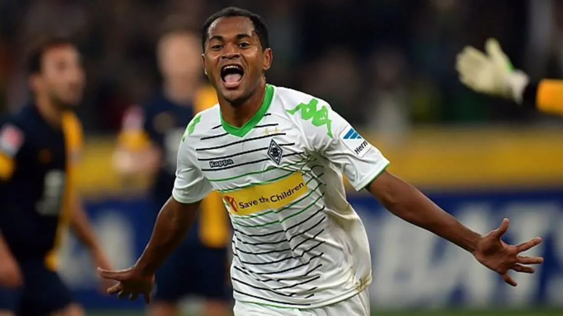 Aos 35 anos, o Raffael é ídolo no Borussia Mönchengladbach, onde marcou mais de 70 gols