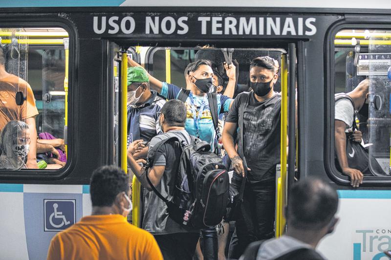 Retorno do comércio: Operação Especial do Transporte Coletivo