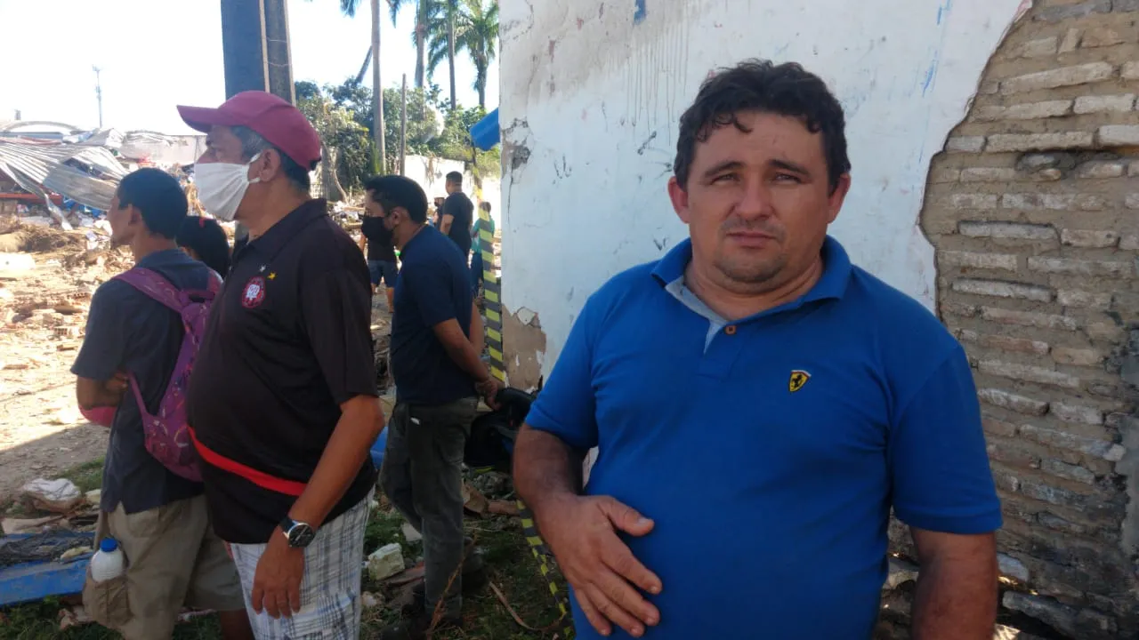 José de Fátima teve o carro atingido pelos destroços arremessados durante a explosão