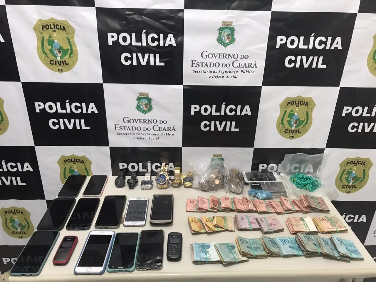 Material apreendido na operação Arrebal em Hidrolândia, Independência e Fortaleza
