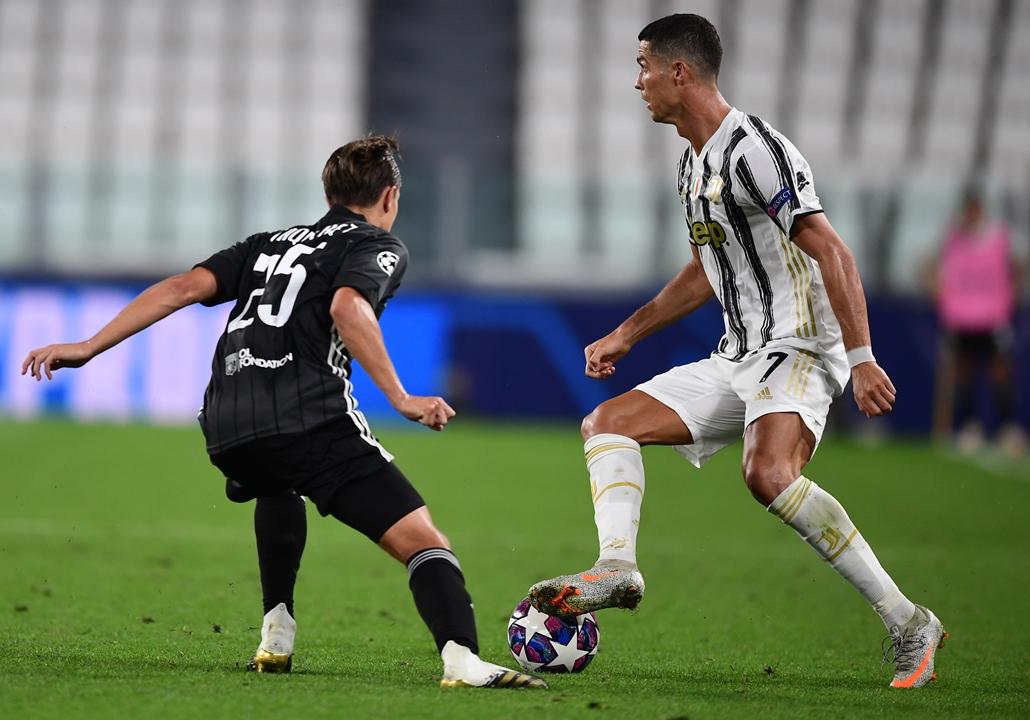 Cristiano Ronaldo faz 2 gols, mas Juventus é eliminada ...