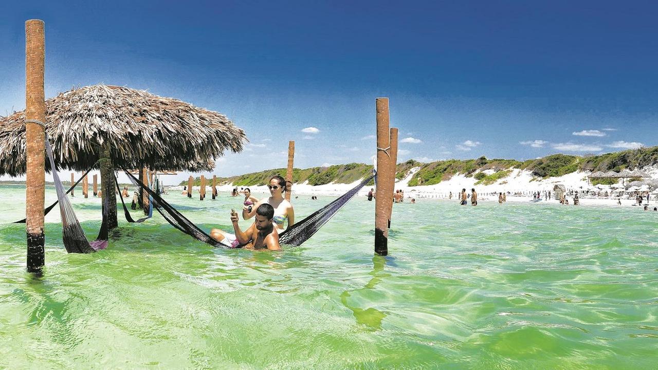 Parque Nacional de Jericoacoara tem primeiro dia de reabertura com pouco movimento - Região - Diário do Nordeste