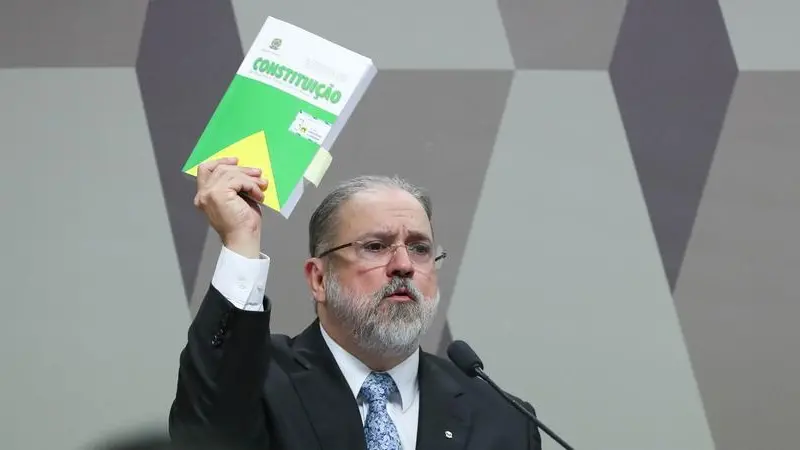 capa da noticia