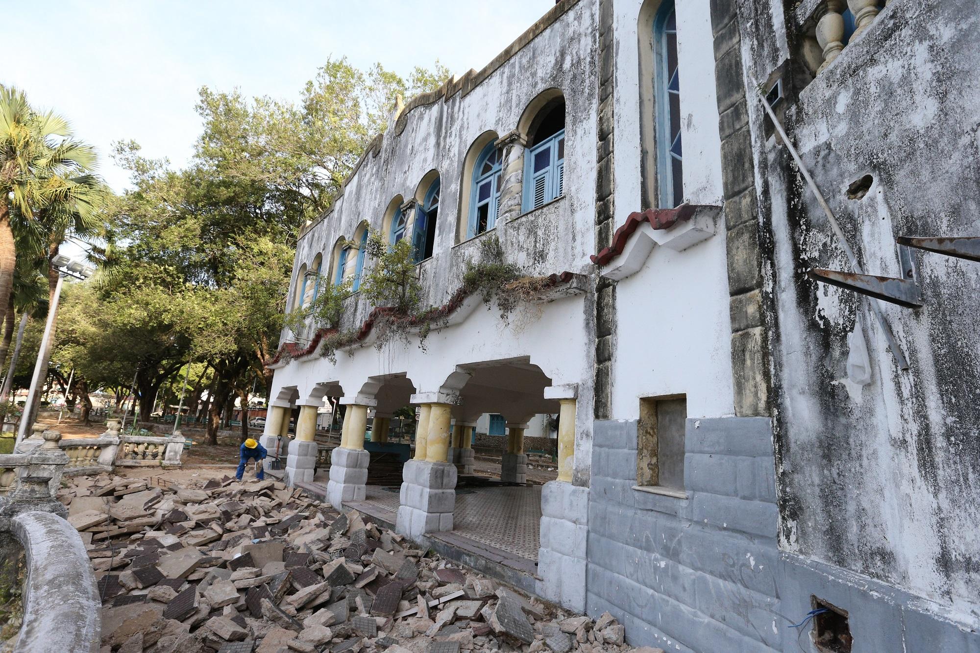 O arquiteto garante que a estrutura original da casa será preservada no novo projeto