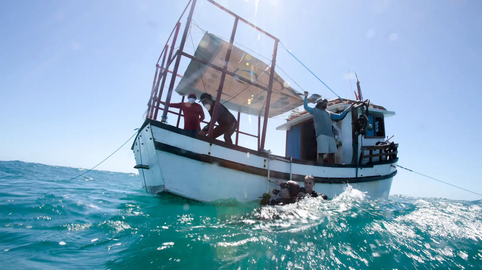 participaram pesquisadores da Universidade Federal do Ceará, Instituto Politécnico de Tomar, em Portugal, operadora Mar do Ceará, Instituto Federal do Ceará e Universidade Federal do Piauí.