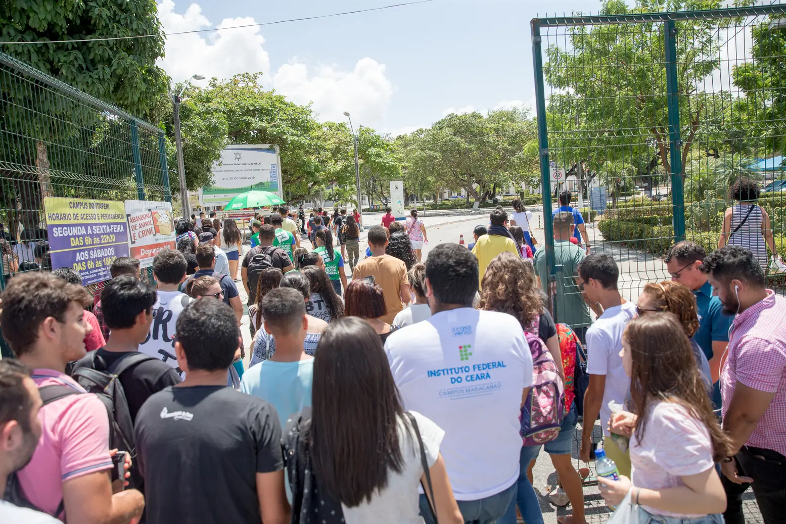O Enem 2020 foi adiado e terá a primeira prova no dia 17 de janeiro do ano que vem