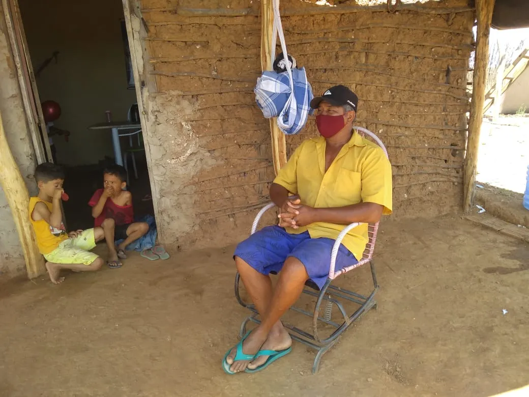 O comerciante José Adauto conta que não pretende mais morar em casa perto da barragem de Jati, após rompimento de tubulação