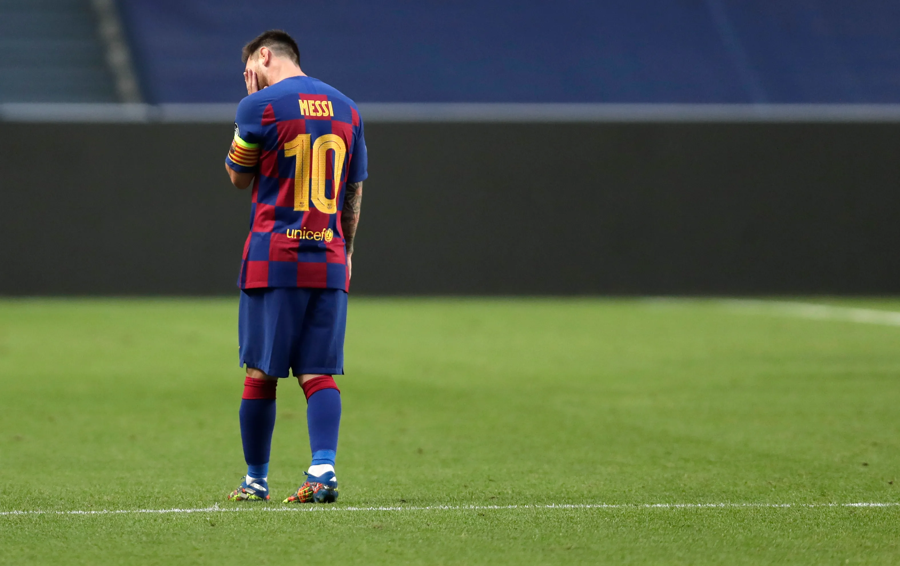 Craque argentino queria deixar o Barça após goleada histórica sofrida contra o Bayern de Munique