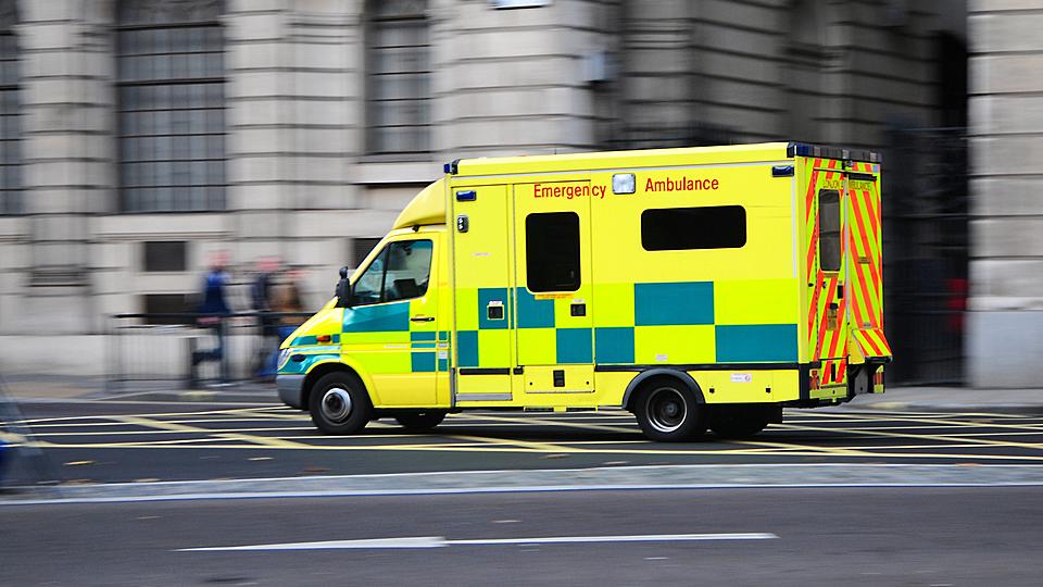 Ambulância do Reino Unido