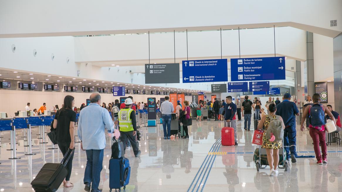 Imagem do interior do Aeroporto de Fortaleza