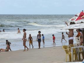 A temporada dos ventos fortes no litoral do Ceará tem auge nos meses de agosto e setembro