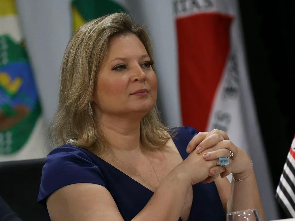 Joice Hasselmann (PSL), ex-bolsonarista, se coloca como defensora da Lava Jato