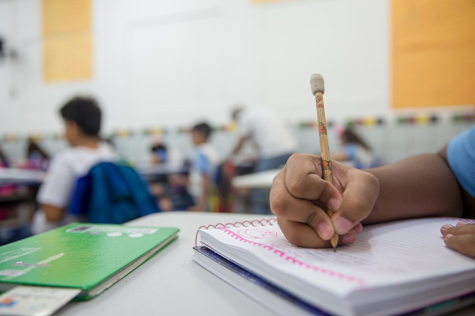 98,9% das escolas públicas cearenses (em 182 dos 184 municípios) conseguiram alcançar a meta de desempenho proposta para 2019