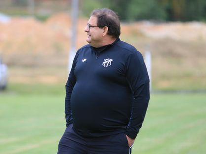 Técnico Guto Ferreira tem contrato com o Ceará até o fim da temporada