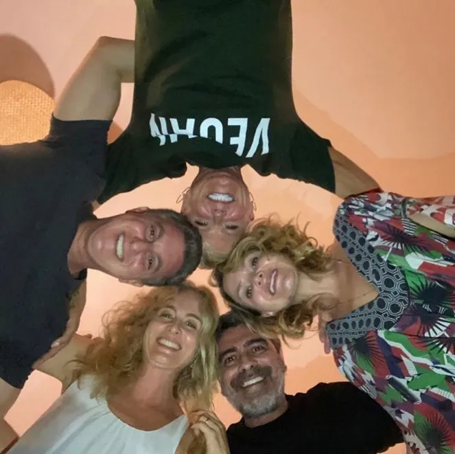 Xuxa compartilhou foto do reencontro