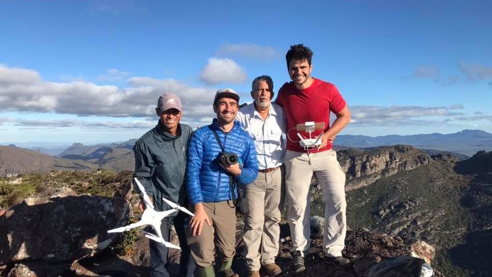 O repórter José Raimundo e a equipe do ‘Globo Repórter’ no Pico do Barbado, o ponto mais alto do Nordeste