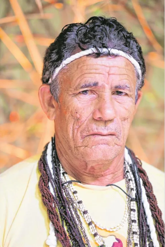 Cacique João Venâncio, uma das lideranças dos Tremembés, em homenagem à comunidade na última edição da Bienal do Livro do Ceará
