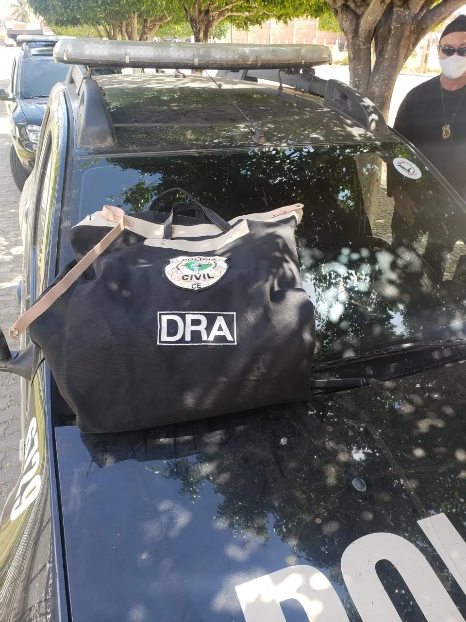 Documentos apreendidos na Operação Locupletari, que cumpriu mandados de busca e apreensão em Assaré, Tarrafas, Juazeiro do Norte e Crato