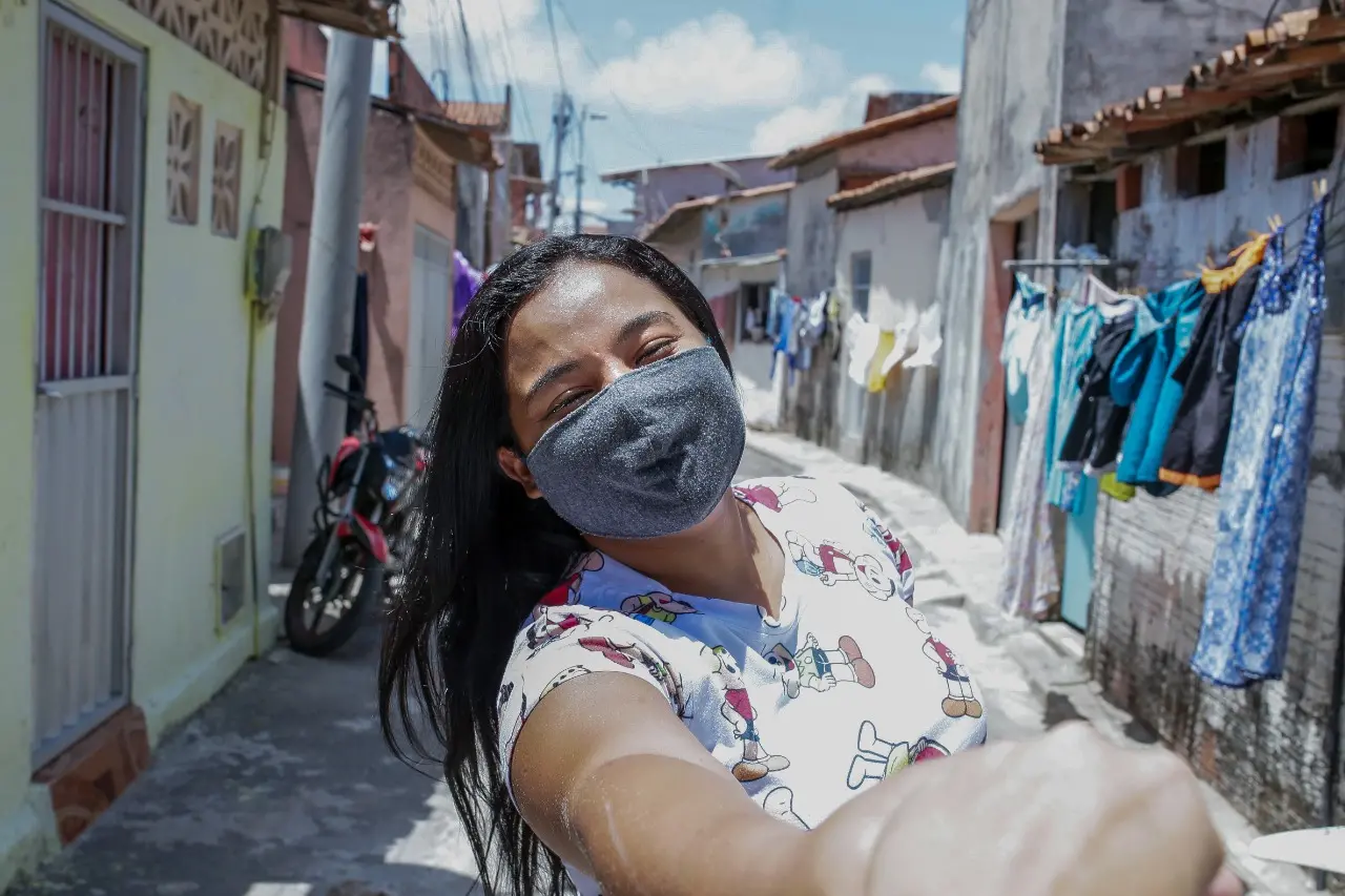 Letícia, 24 anos, dona de casa