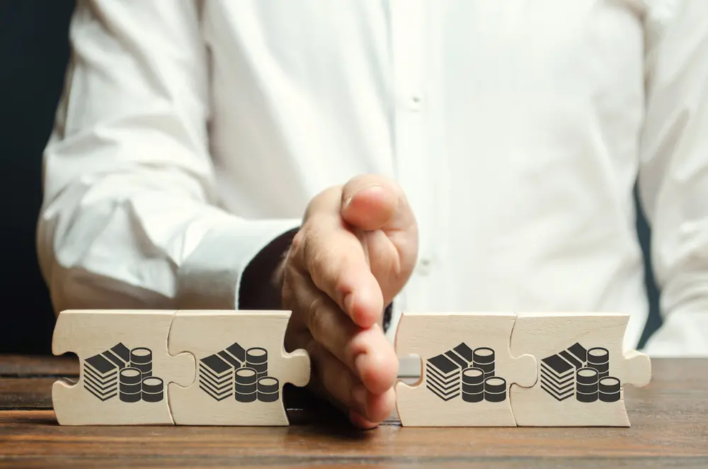 O Código Civil determina duas formas de excluir alguém do direito à herança: por indignidade ou deserdação.