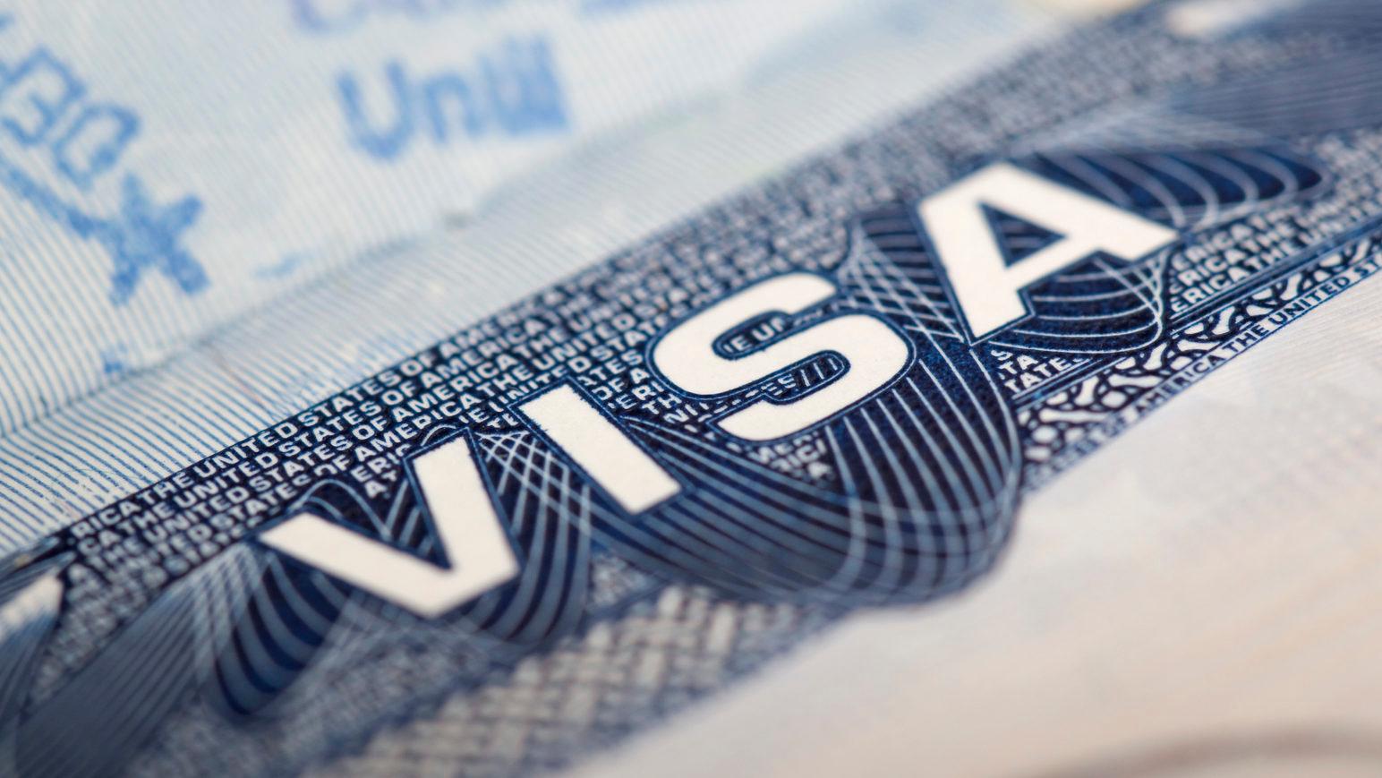 Cancelamento das entrevistas rotineiras de vistos e serviços para