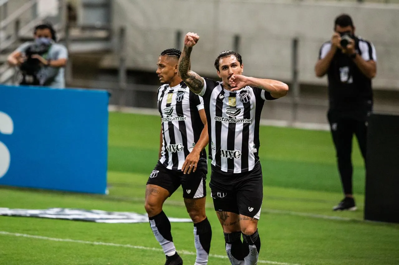 Vina foi um dos destaques do jogo
