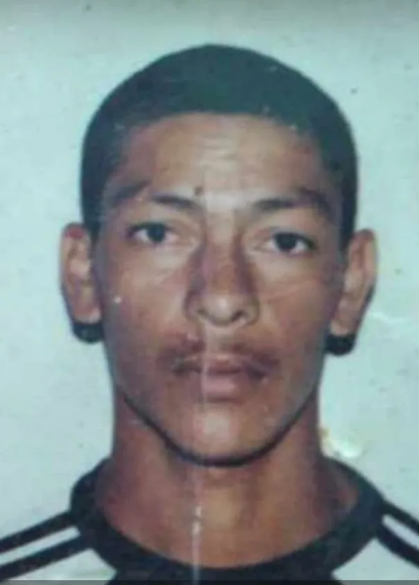 João Paulo, de 35 anos, foi morto a facadas dentro da casa de um amigo, em Jati