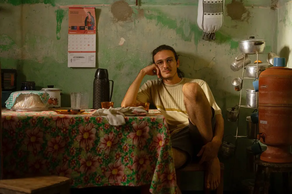 Diretor e roteirista Bruno Brasileiro conta uma história universal, a partir de episódio familiar