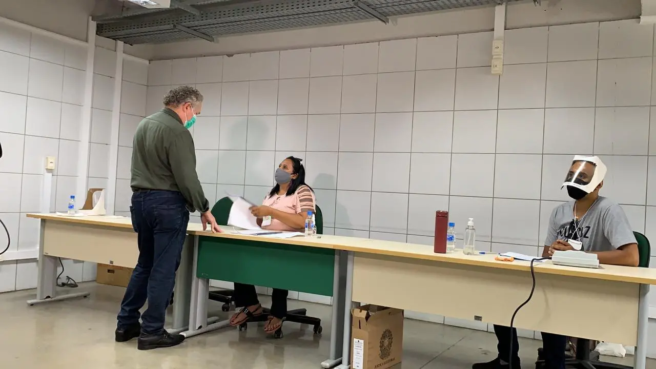 Em Sobral, candidato descobriu mudança de seção eleitoral com mesários