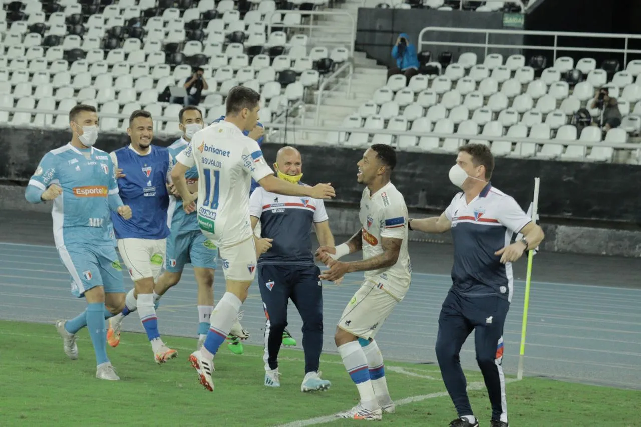 Leão ampliou com David, que fez boa partida