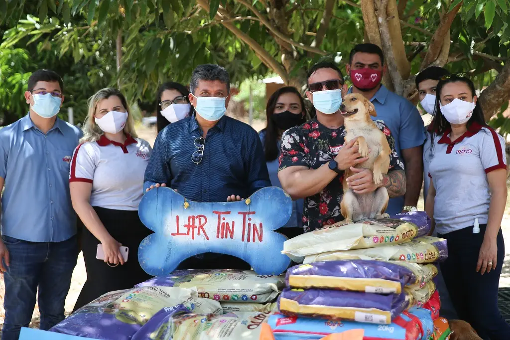 Ao todo, R$ 50 mil foram convertidos em 9 toneladas de rações da Tratto para 13 Organizações Não Governamentais (ONGs) de animais. - Foto: Natinho Rodrigues