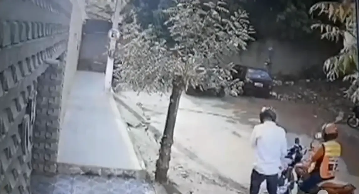 Imagem da notícia Mulher cai em golpe e entrega cartão e senha a criminoso no Crato; prejuízo é de R$ 20 mil