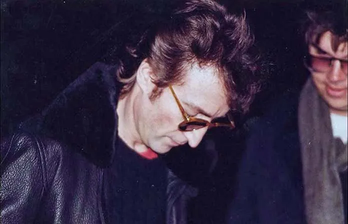 Foto captada pelo fã dos Beatles e de Lennon, Paul Goresh
