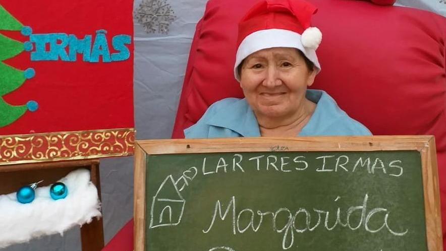 Aos 67 anos, Margarida deseja ganhar um relógio dourado ou um vestido 