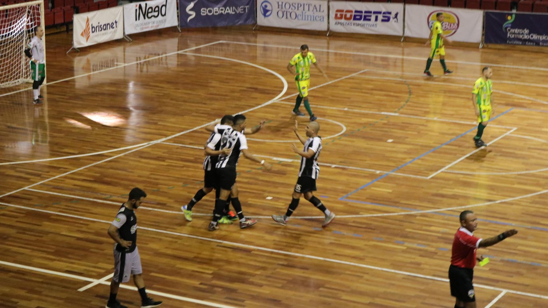 CORINTHIANS FUTSAL AVANÇA PARA A GRANDE FINAL DO CAMPEONATO