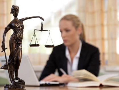 Atualmente, as mulheres são 50% da advocacia brasileira. No entanto, dos 81 conselheiros titulares da gestão em curso, 61 são homens e 20 são mulheres