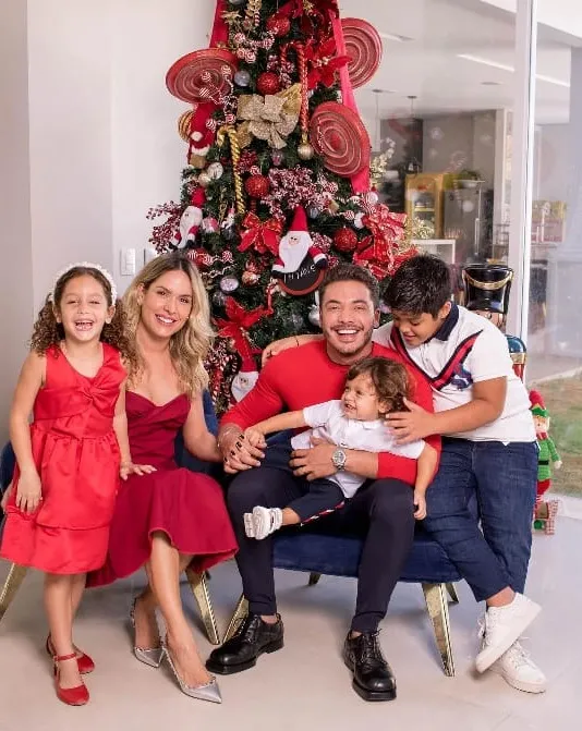 Wesley Safadão e família no Natal