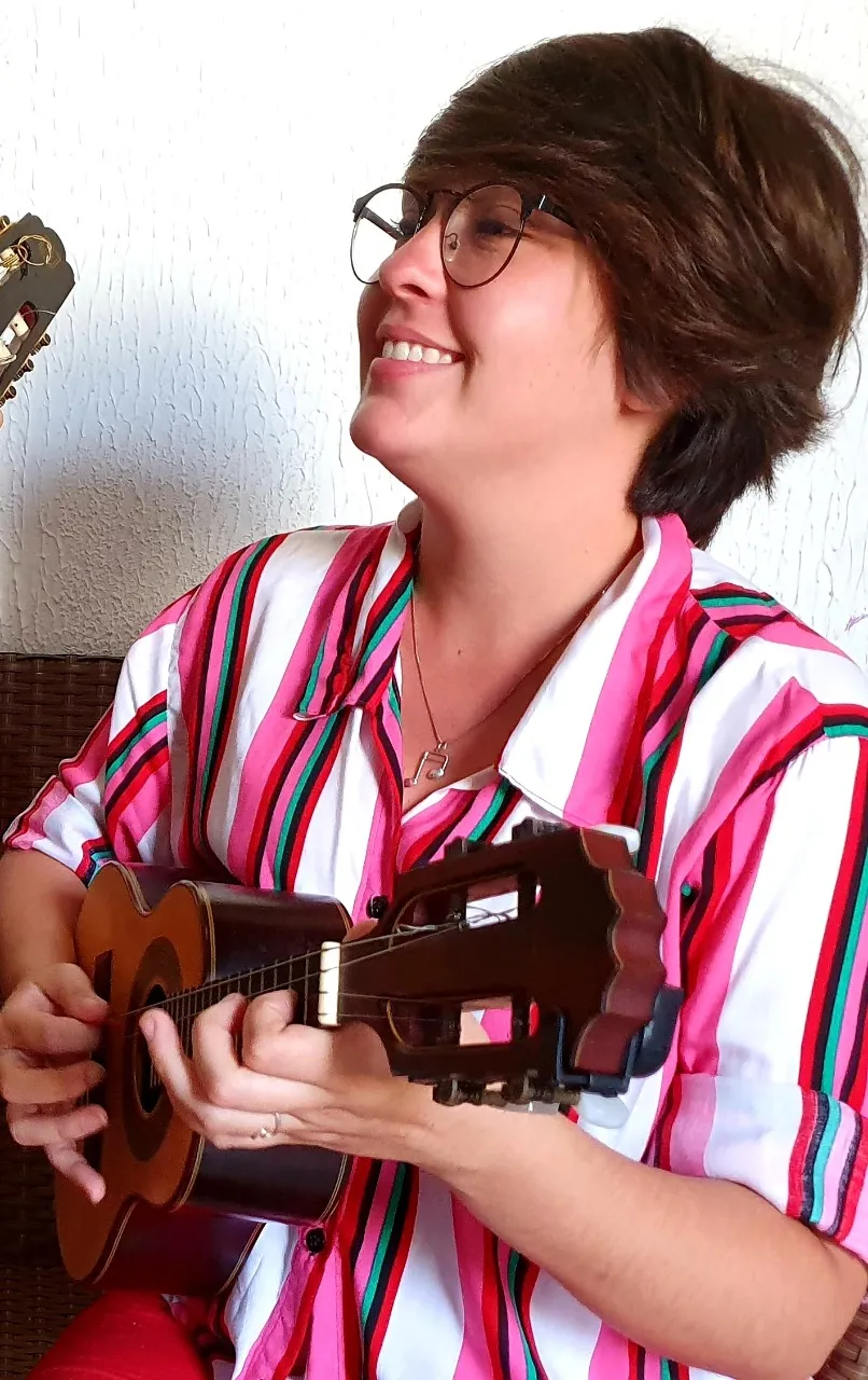A musicista Brenna Freire