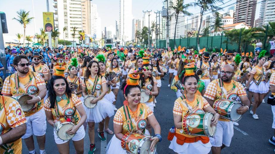 Com o Carnaval do Ceará suspenso, recursos para manter agremiações em 2021  seguem indefinidos - Verso - Diário do Nordeste