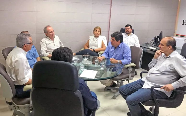 Reunião de Cabeto com presidentes de Consórcios em 2019. Propostas de mudanças foram suspensas em 2020 devido à pandemia