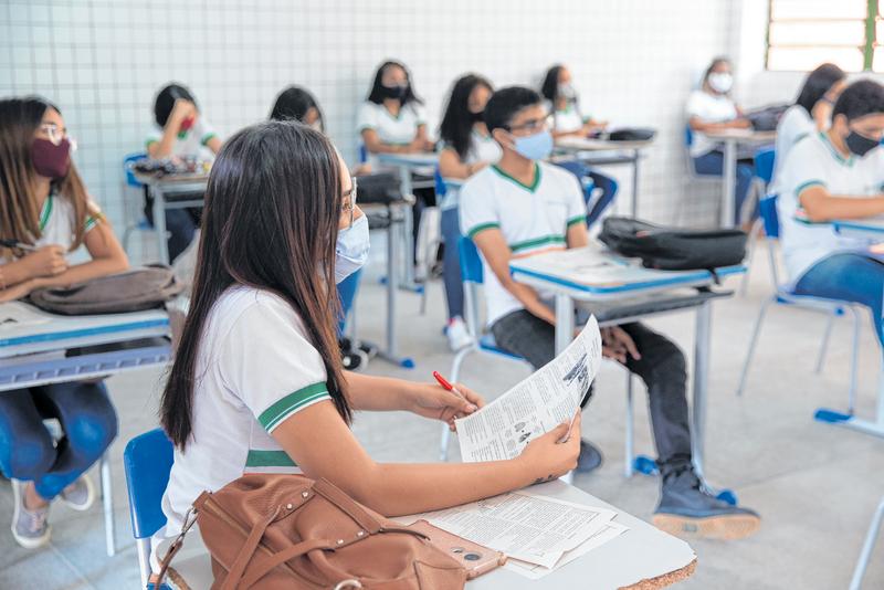 Candidato do Ceará que tirou nota mil na redação do Enem 2020 conta como  alcançou a nota máxima - EducaLab - Diário do Nordeste