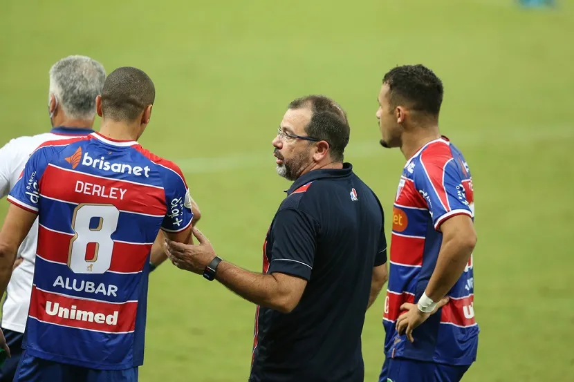 Enderson Moreira tem a missão de acabar com o jejum do Fortaleza